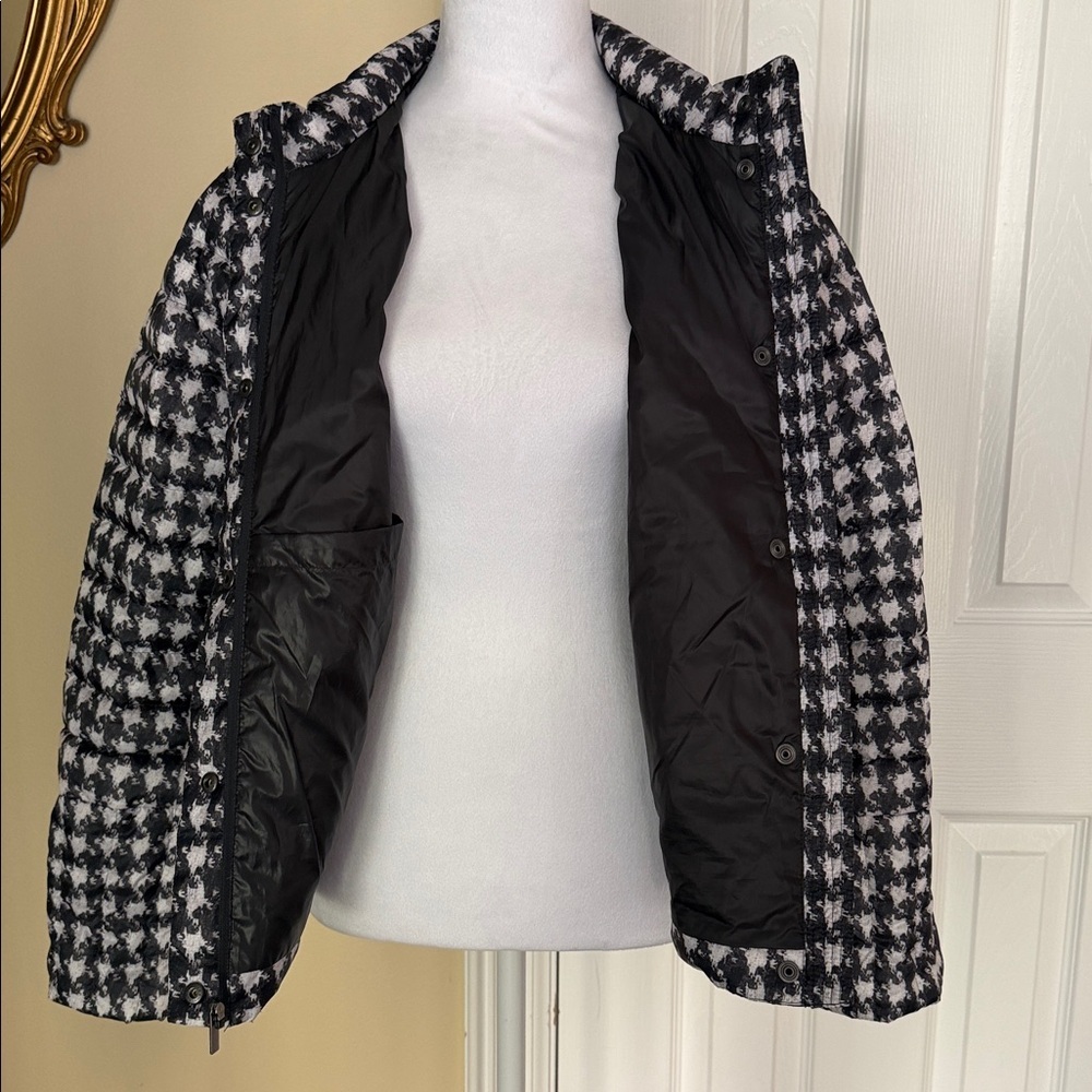 Lands’ End Houndstooth Down Puffer Coat Zip & Snap Front Pockets Petite 14-16 - Picture 3 of 13
